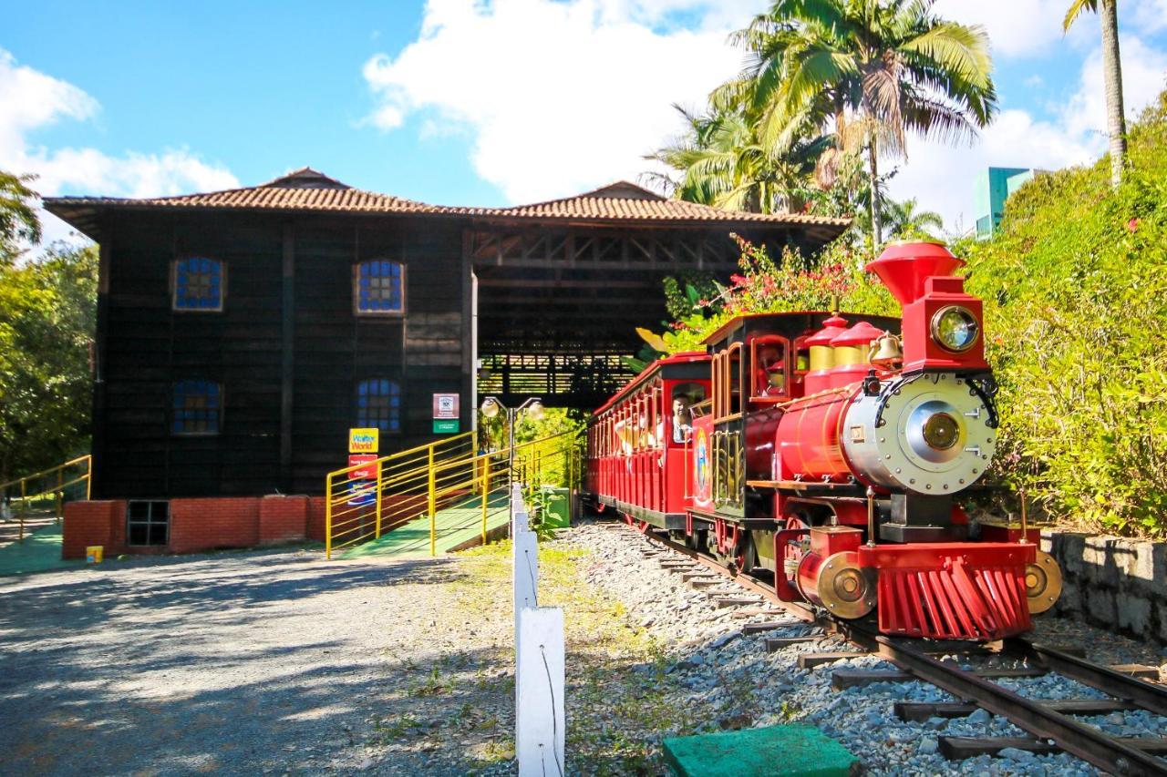 Hotel Dan Inn Pocos De Caldas - A Melhor Localizacao Do Centro By Nacional Inn Bagian luar foto