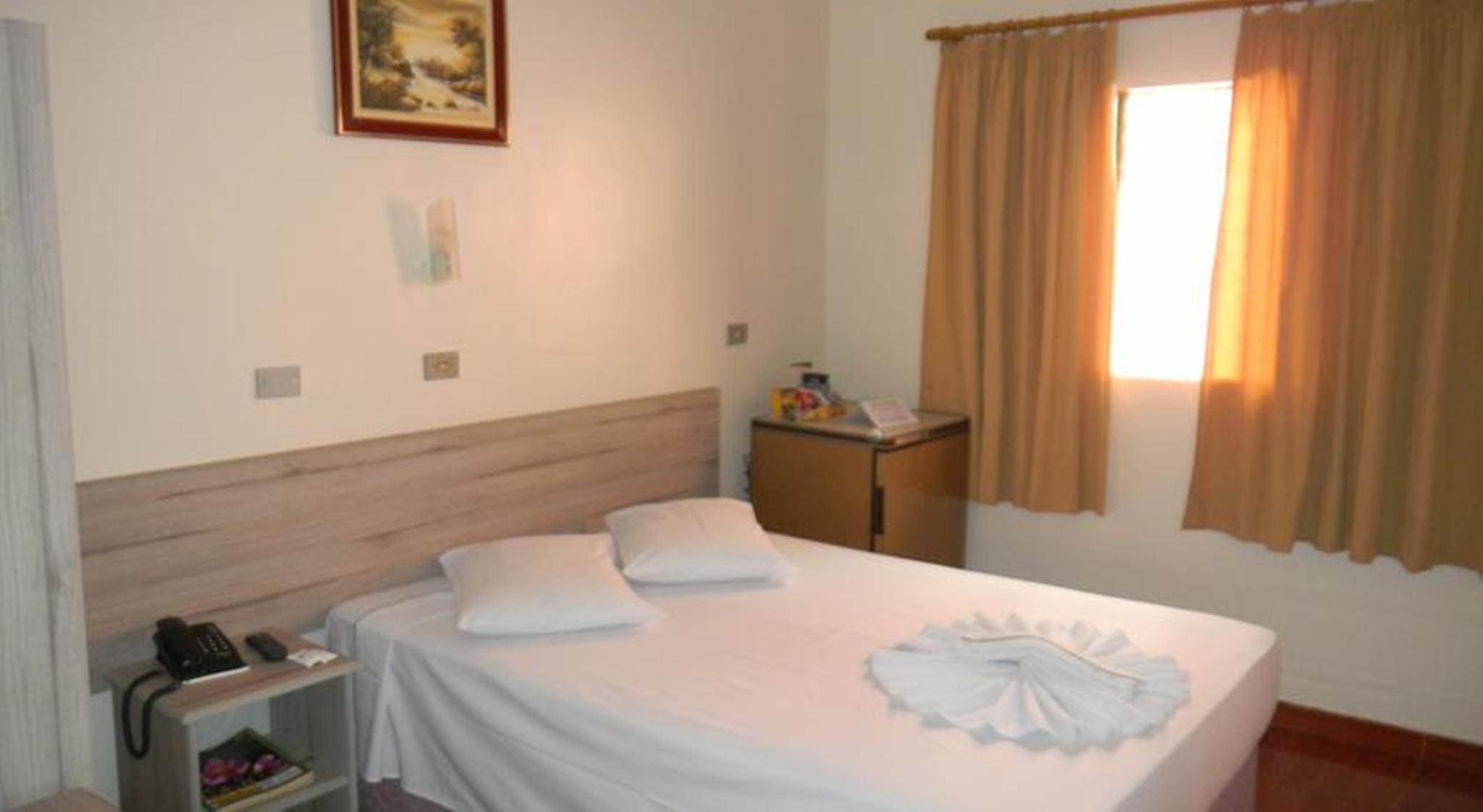 Hotel Dan Inn Pocos De Caldas - A Melhor Localizacao Do Centro By Nacional Inn Bagian luar foto