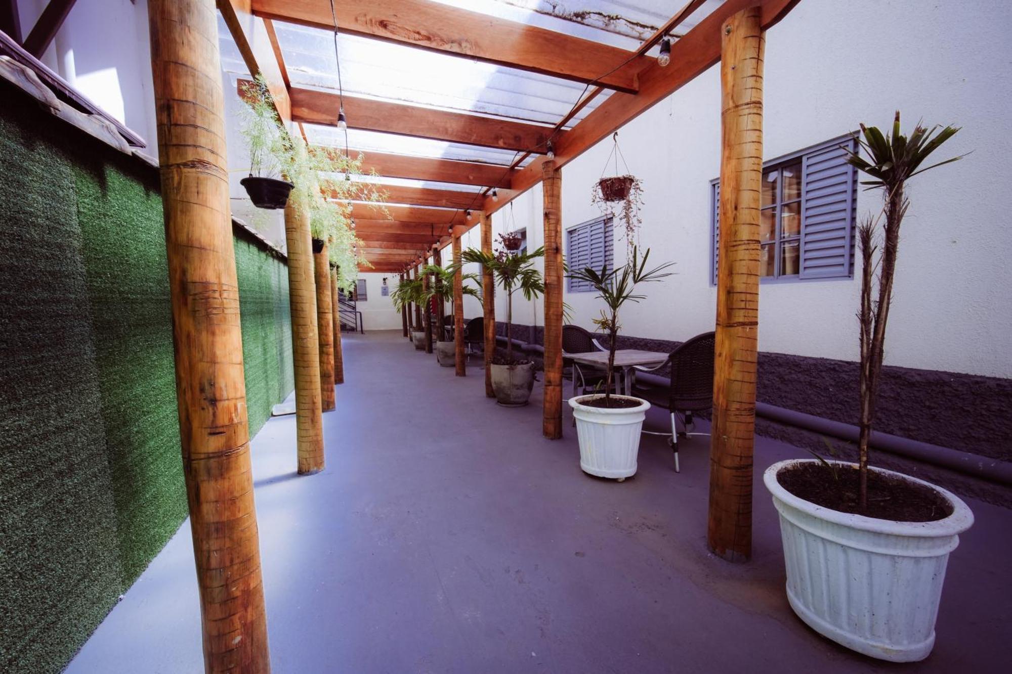 Hotel Dan Inn Pocos De Caldas - A Melhor Localizacao Do Centro By Nacional Inn Bagian luar foto